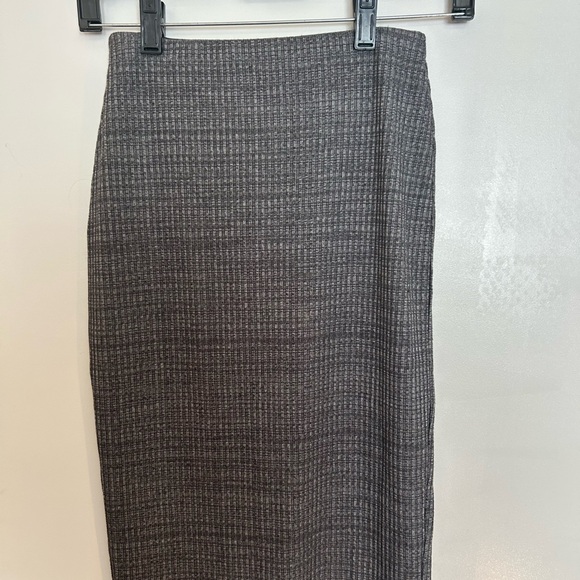 silence + noise Dresses & Skirts - Silence + Noise Gray Textured Midi Skirt